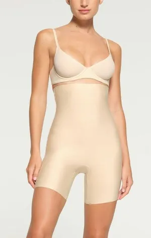 SKIMS Body High Waist Shapewear Shorts M thumbnail 1