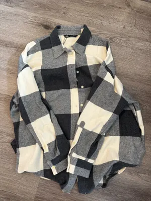 ZARA Flannel Plaid thumbnail 1