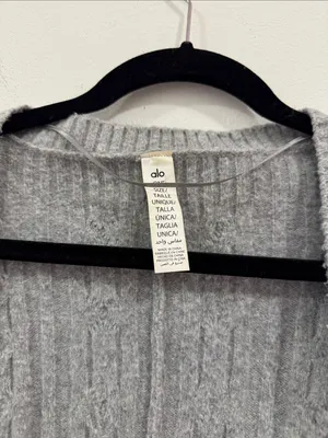 ALO Yoga Cable Knit Shawl thumbnail 3