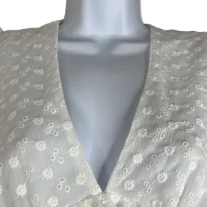 Idem Ditto White Eyelet Floral Crop Top Small‎ Peplum Ruffle Sleeve Plunge Neck thumbnail 3