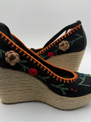 Vintage Y2K Juicy Couture Floral Embroidered Espadrille Wedges Womens 9 thumbnail 5