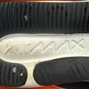 Nike Cream, Black & White Slip-On Athletic Sneakers thumbnail 4