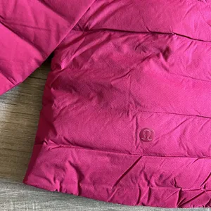 Lululemon puffer jacket thumbnail 5