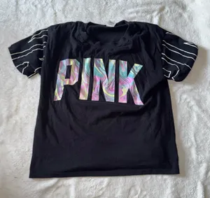 Victoria's Secret PINK T-Shirt thumbnail 1
