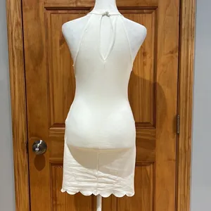 Charlotte Russe White Fitted Scalloped Dress XS thumbnail 4