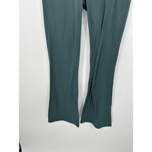 Quince Women High Waisted Flare Leggings Forest Green Size S Athleisure Yoga thumbnail 4