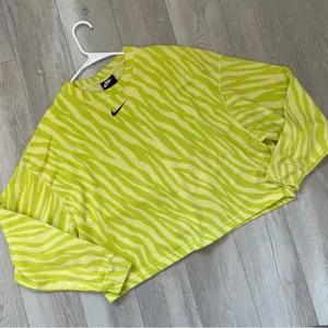 Nike Zebra Sweater womens Yellow (medium) icon clash neon crop athleisure retro thumbnail 1
