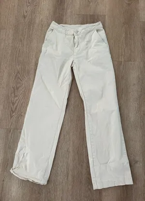 White Pants thumbnail 1