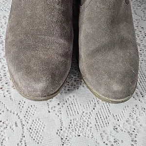Vionic Joy Vera water resistant suede gray grey taupe ankle boots booties sz 8.5 thumbnail 2
