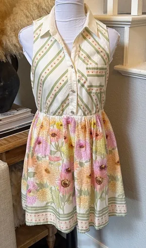 Ever New Floral Sleeveless Collared Half Button Mini Dress Size 6 thumbnail 1