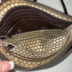 Vintage Y2K 90s Brighton Crocodile Leather Croc Wallet Organizer Crossbody Purse thumbnail 5