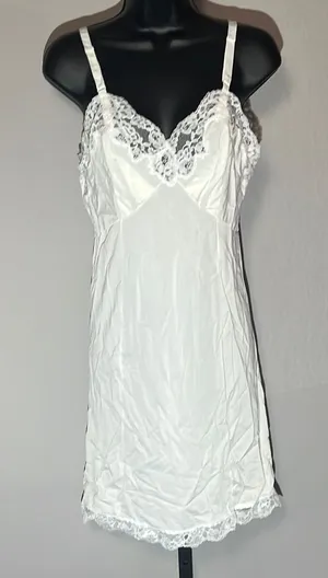 Gossard Artemis VINTAGE Nightgown Slip Dress White Lace Trim thumbnail 1