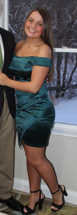 Homecoming Dress Green Size M thumbnail 4