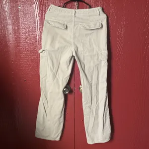ZARA Utility Cargo Pants Beige Women’s Size US 4 Cotton thumbnail 2