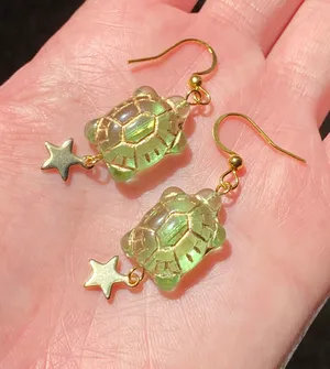cute boho retro funky vintage style Czech turtle & star earrings🐢🌟 thumbnail 4