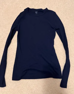 Gap Women’s Long Sleeve Shirt thumbnail 1