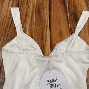 Princess Polly Peyton Bodysuit White NWT Size 4 thumbnail 16