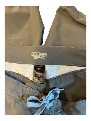 Huk Performance Fishing Board Shorts Mens XL Gray Subphantis Camo thumbnail 4