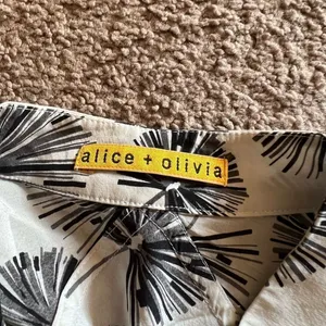 Alice + Olivia xs dress‎ thumbnail 5