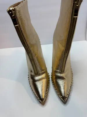 Womens Gold Heeled Boots Size 6.5 thumbnail 2