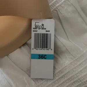 NWT Strapless Felina Bra thumbnail 3