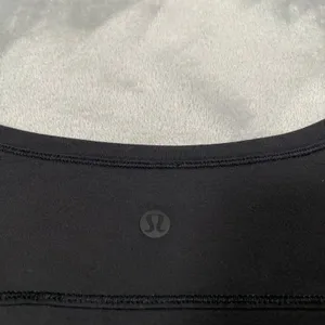 Lululemon Long Sleeve Top 8 Black Side Tie Lightweight Yoga Layering Drapey thumbnail 3