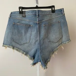 FESTI Torrid 18 Blue Denim Distressed Frayed Hem Festival‎ coastal cowgirl thumbnail 6
