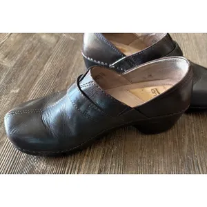 Dansko Solstice Leather Clogs Womens Size 37 Brown Nursing Mule Leather Shoe 6.5 thumbnail 3
