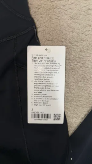 Lululemon Fast Free Leggings 25" black pockets thumbnail 2