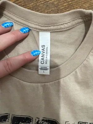 Women’s t shirt Tan Size L thumbnail 2