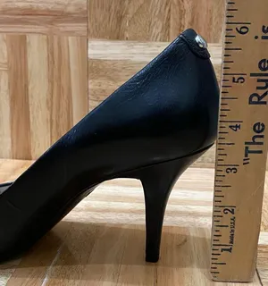 MICHAEL Michael Kors AO13E Black Leather Pointy Toe Classic Pumps Size 8.5M thumbnail 8