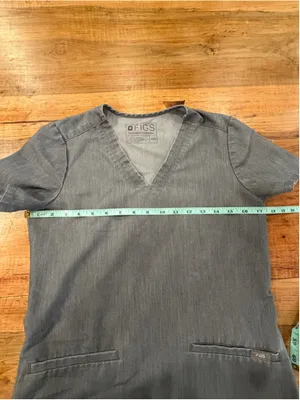 FIGS Casma Scrub Top XXS Grey Heather V-Neck Technical Collection Short Sleeve thumbnail 9