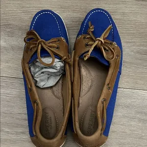 Sperry Women’s Blue and Tan Boat Shoes thumbnail 3