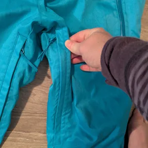 Under Armour Turquoise Blue Storm Ski Flared Snow Pants Size Small thumbnail 4