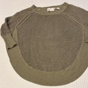 Anthropologie YOON Olive Green Open-Weave Crewneck Raglan Sleeve Poncho Sweater thumbnail 2