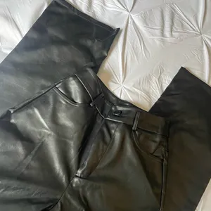 Black Faux Leather Pants Size 4 thumbnail 2