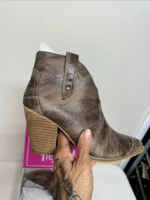 HeyGirl by Corkys Brown Distressed Faux-Leather Pointed Ankle Booties thumbnail 4