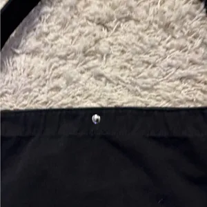 Minimalist Black Shoulder Bag with Crescent Shape thumbnail 4
