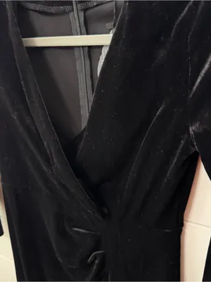 Black velvet cocktail dress thumbnail 2