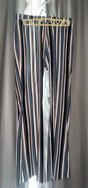 Striped Stretchy pants Multiple thumbnail 1