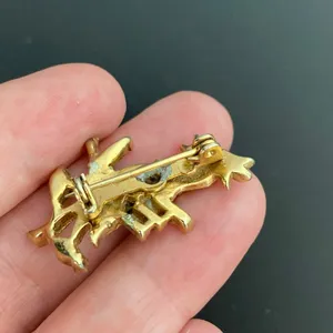 Vintage Gold Tone Bird Brooch Rhinestone Emerald Cabochon Crested Bird Pin thumbnail 6
