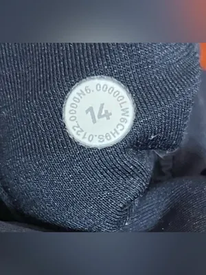 Lululemon True Navy High Rise 21” Wunder Under Crop Leggings Sz 14 thumbnail 6
