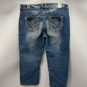 Maurices original distressed size 16 reg denim capri thumbnail 4