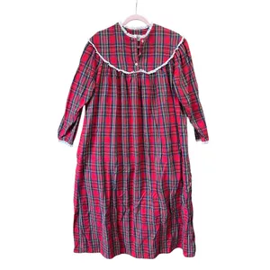 BellePointe Long Nightgown Plaid‎ Flannel Medium Christmas Eyelet Trim Vintage thumbnail 10