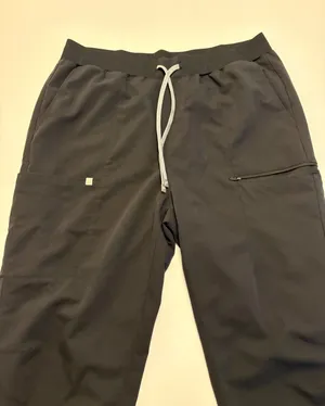 Fabletics Scrub Joggers Womens XXL/1X Black Drawstring Cargo Pockets Activewear thumbnail 1