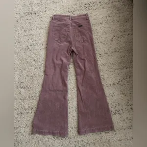 Rollas East Coast Flare Corduroy Jeans‎ Sz 28 in Pink thumbnail 5