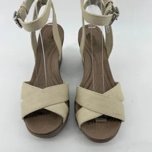 Crocs Leigh II Cross Strap Ankle Wedge Sandal Beige Khaki Women 7 Strappy Vacay thumbnail 2