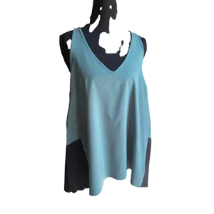Athleta Women's Green Colorblock Swing Tank Top Medium Sleeveless Travel Hiking thumbnail 6