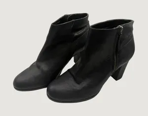 Cole Haan Grand OS Black Leather Ankle Boots Womens 8B Block Heel Booties Zipper thumbnail 1
