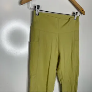 Carly Jean Los Angeles‎ Leggings with Pockets Size Medium thumbnail 3